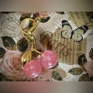 GIVVY 🦋 Designer Pink Sparkle Cherry Bag Charm/Keychain